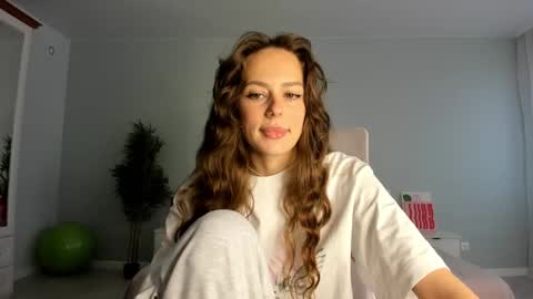 Kira online show from September 30, 1:44 am