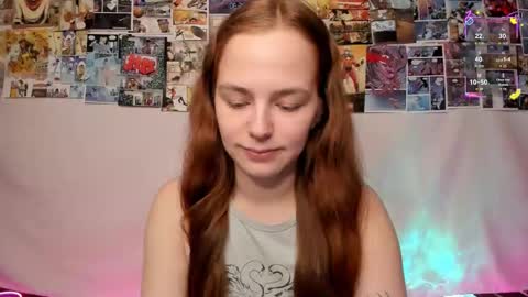 Snapshot of fox_lisaaa chatting on October 8, 8:02 pm Lisa online show from October 8, 8:02 pm
