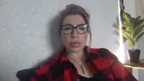 fox_red_lady7 online show from March 2, 7:32 am