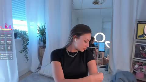 Fox love you online show from April 24, 1:25 pm