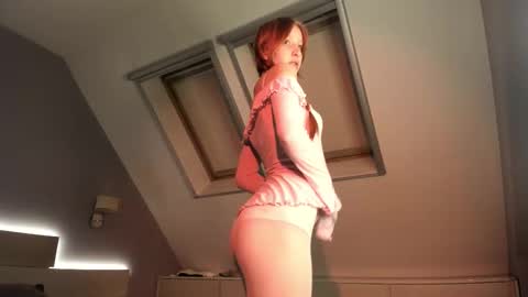 Hello world Feel free to follow  online show from November 8, 3:50 pm