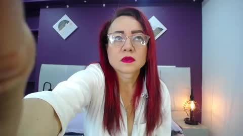 Foxy miilf online show from November 24, 12:51 pm