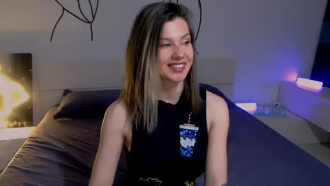 Fox online show from June 17, 12:23 am