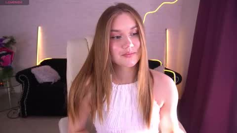 Snapshot of foxyykate chatting on September 13, 1:08 pm Kate online show from September 13, 1:08 pm