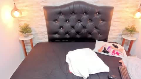          online show from April 24, 3:31 am