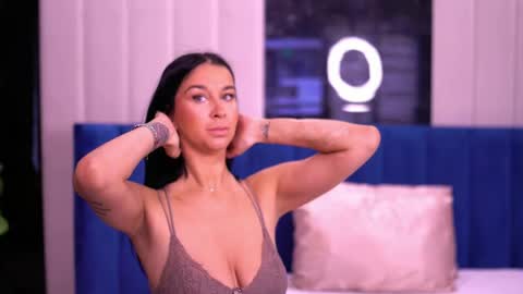 francescadante online show from April 27, 6:32 am