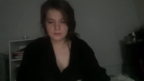 francescafey online show from November 21, 6:37 am