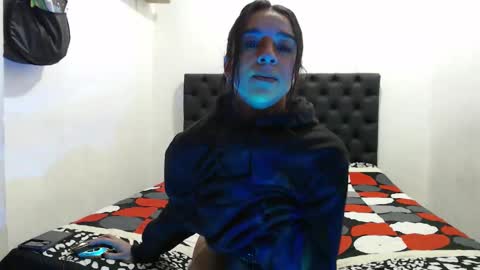 franfinee online show from November 22, 9:50 pm