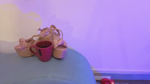 Fransheska online show from June 28, 11:39 am