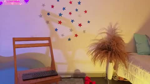 Fransheska online show from July 9, 11:56 am