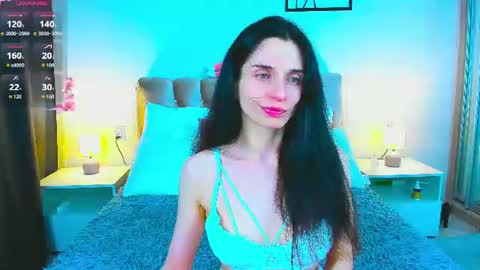 Kate online show from July 1, 3:55 pm
