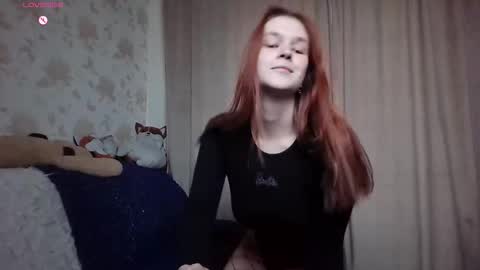 Snapshot of frechemolly chatting on October 6, 12:22 pm Margo online show from October 6, 12:22 pm