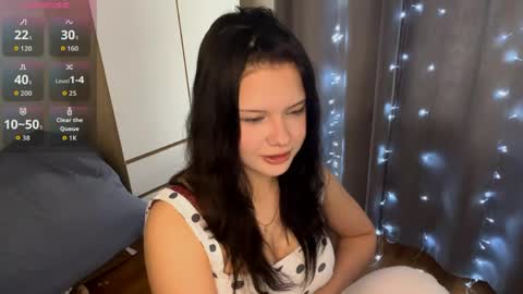 Jenny online show from April 22, 6:21 am