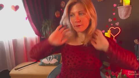 Louise or Lou 3 online show from February 14, 1:35 pm