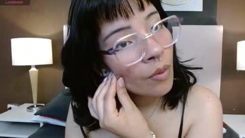 Snapshot of fresaanix chatting on October 2, 1:27 pm fresaanix online show from October 2, 1:27 pm