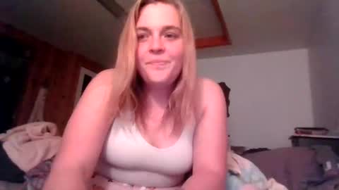 freshwaternewf online show from November 12, 1:47 am