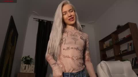 Freya online show from April 26, 7:55 pm