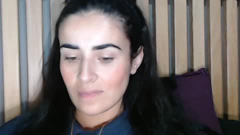 Snapshot of frida__x chatting on December 3, 5:41 am Frida online show from December 3, 5:41 am
