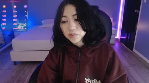 frida_lassi_ online show from January 25, 11:35 am