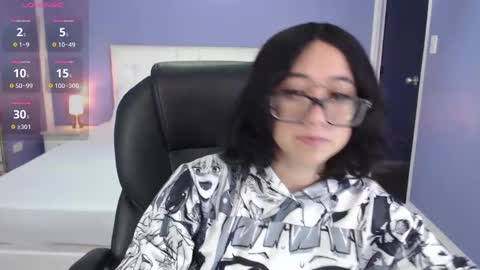 frida_lassi_ online show from December 2, 11:55 am