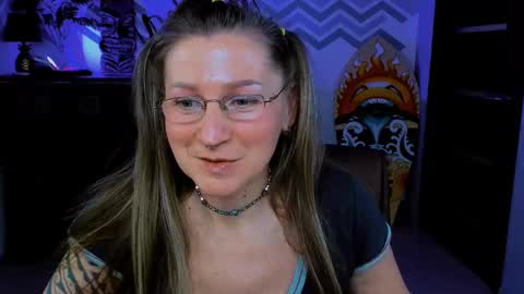 Frida Tander online show from February 27, 1:17 pm