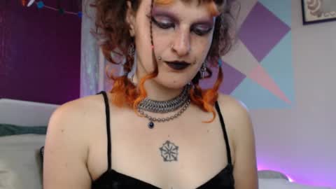 Snapshot of friskyflowers chatting on September 25, 6:06 pm cherry online show from September 25, 6:06 pm