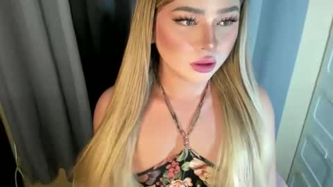 R A I N M O R A L E S  G M A I L . C O M online show from April 6, 10:38 am