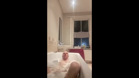 fuckedupnaughtyjuciypussys online show from March 23, 12:28 am