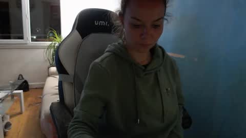 La online show from October 17, 7:39 pm