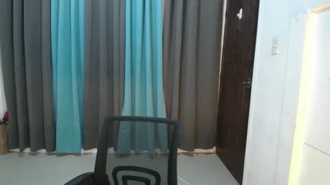 fuckmedaddy1522 online show from April 21, 2:51 am