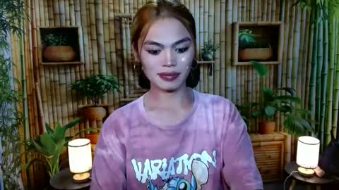 fushialore online show from April 25, 6:49 am