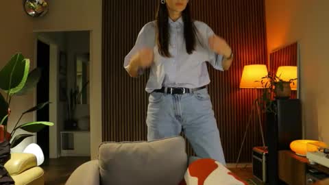 G online show from September 15, 5:09 pm