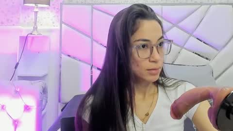 gabbieskinny online show from April 27, 11:29 am