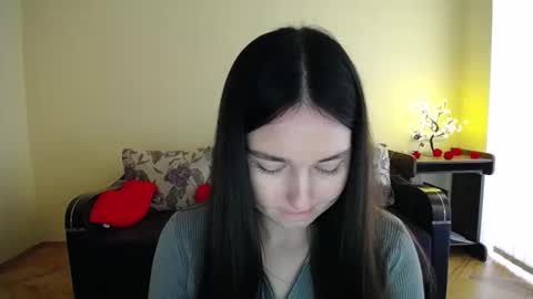 Jaklin online show from April 27, 9:28 am