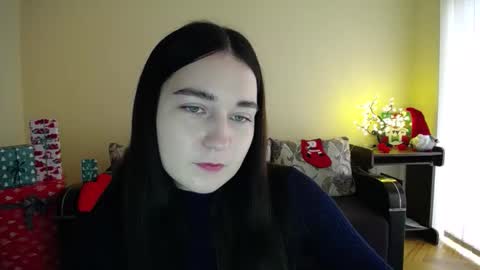 Jaklin online show from December 17, 9:35 am