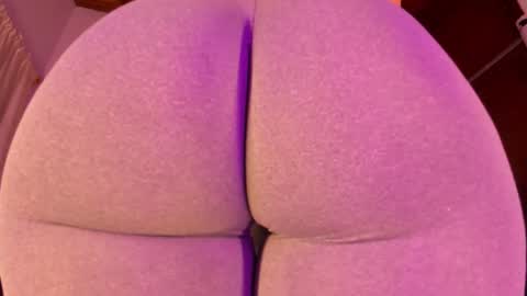 G A B R I E L A   online show from February 3, 2:53 am