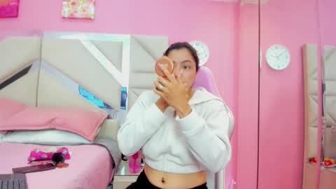 Gabby online show from April 24, 3:09 am