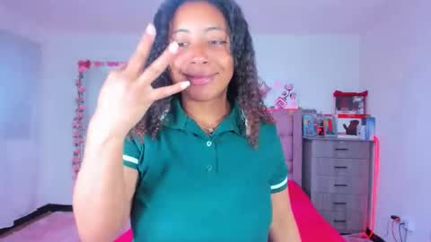 Snapshot of gabi_jhons_23 chatting on October 8, 11:03 am gabi_jhons_23 online show from October 8, 11:03 am