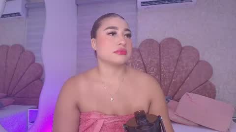 gabriela online show from July 7, 7:16 pm