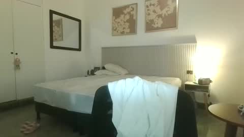 Gabriela Miller online show from April 23, 7:05 pm