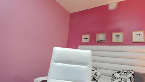 Gabriela salgado online show from February 14, 10:59 am