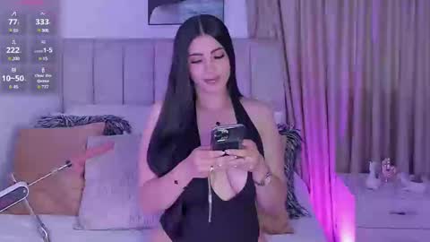 Snapshot of gabrielagray chatting on February 13, 10:54 pm gabrielagray online show from February 13, 10:54 pm
