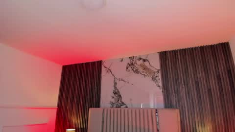 Gabriela Kassi online show from April 25, 1:41 pm