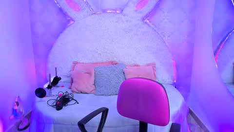 Gaby online show from March 18, 7:19 pm