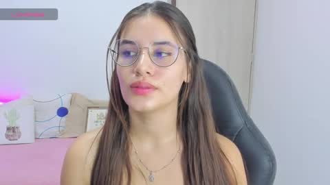 Snapshot of gaby_olsen chatting on February 24, 8:36 pm Gabriela online show from February 24, 8:36 pm