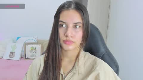 Snapshot of gaby_olsen chatting on February 28, 10:50 pm Gabriela online show from February 28, 10:50 pm