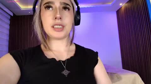 gabyrose9 online show from February 26, 7:35 pm