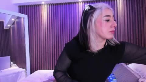 gabyrose9 online show from April 18, 7:58 pm