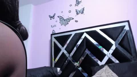 gabyyjones online show from May 16, 12:35 am