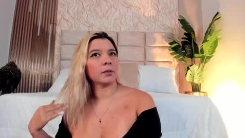 Gaia Stone online show from February 7, 12:53 pm